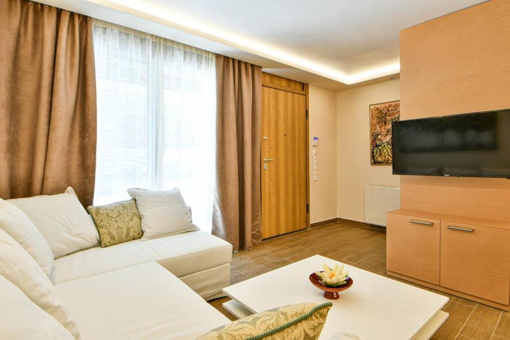 Modern Hospitality, With Private Garden, Athens Atenas Exterior foto