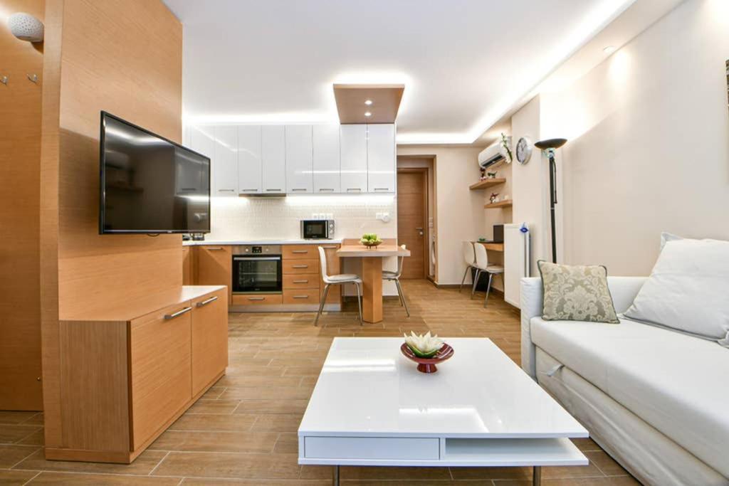 Modern Hospitality, With Private Garden, Athens Atenas Exterior foto